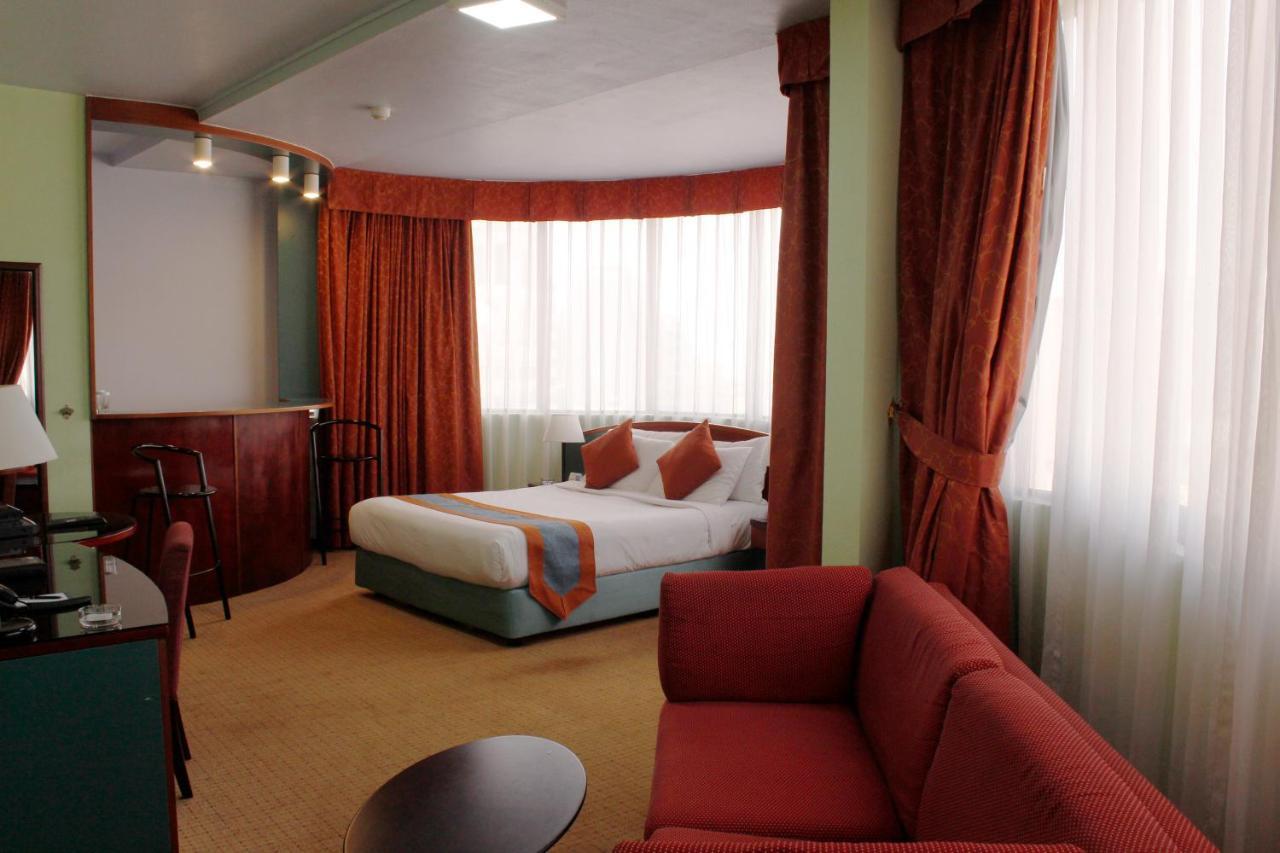 Al Diar Dana Hotel Abu Dhabi Eksteriør bilde