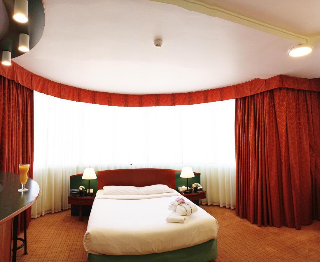 Al Diar Dana Hotel Abu Dhabi Eksteriør bilde